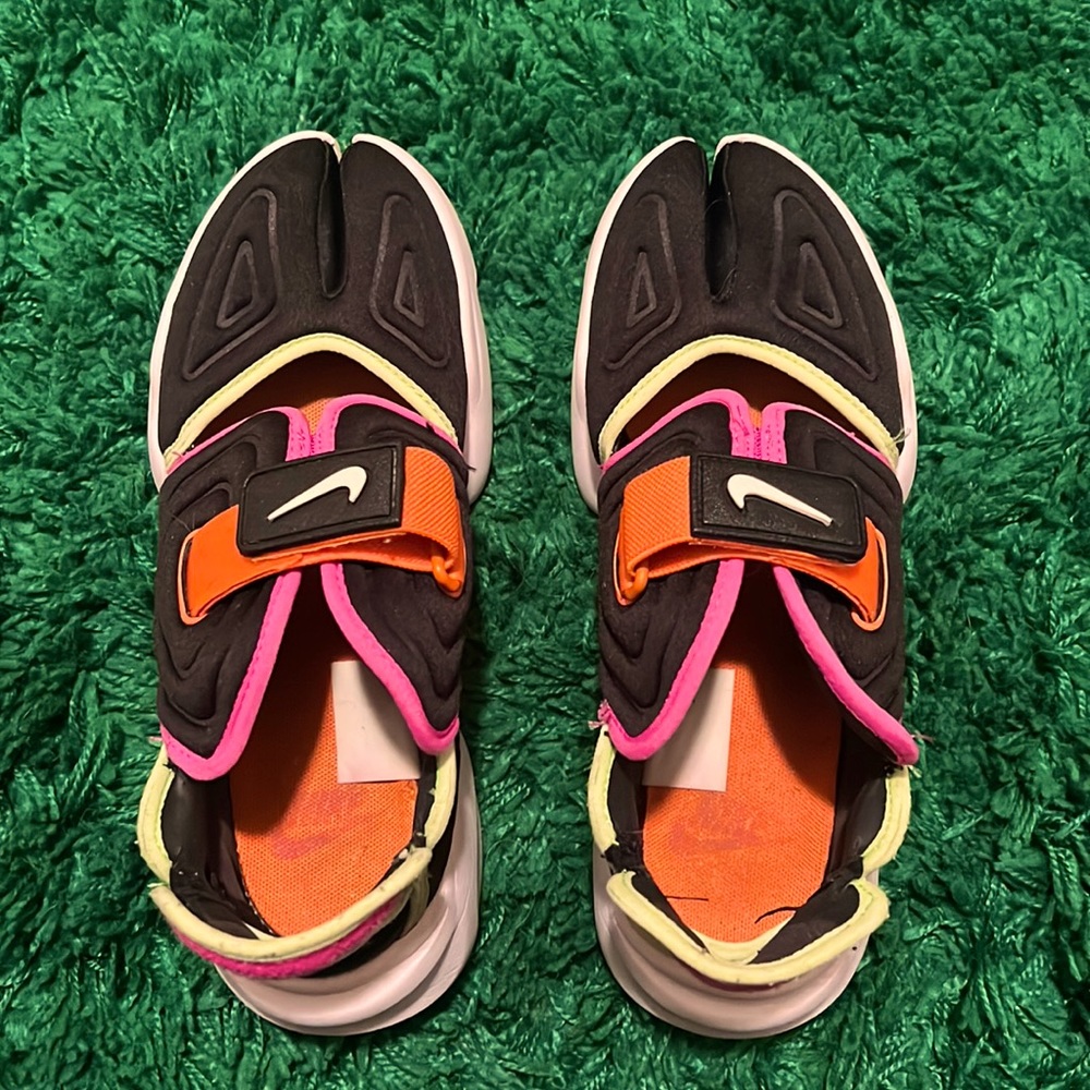 Nike Aqua Rift Shoes